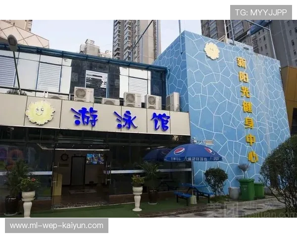 游泳馆完善青少年课程的师资认证与继续教育管理，青少年游泳培训班收费价格